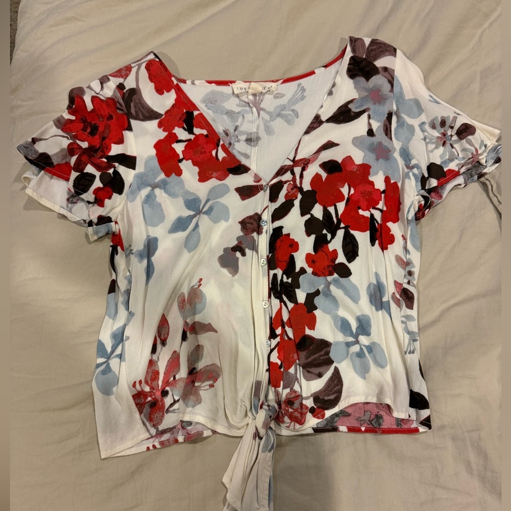 Floral top with tie in front
